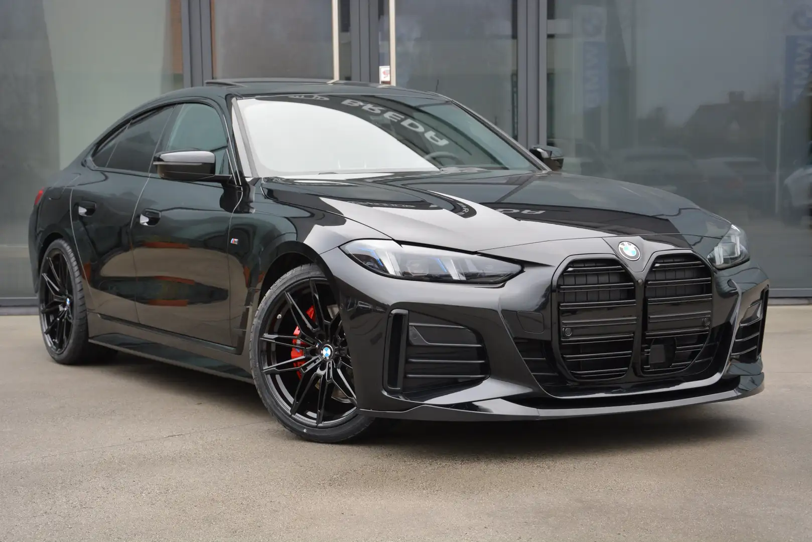 BMW 420 i LCI Gran Coupe M-Performance/Pano/ACC/HUD/360cam Noir - 1