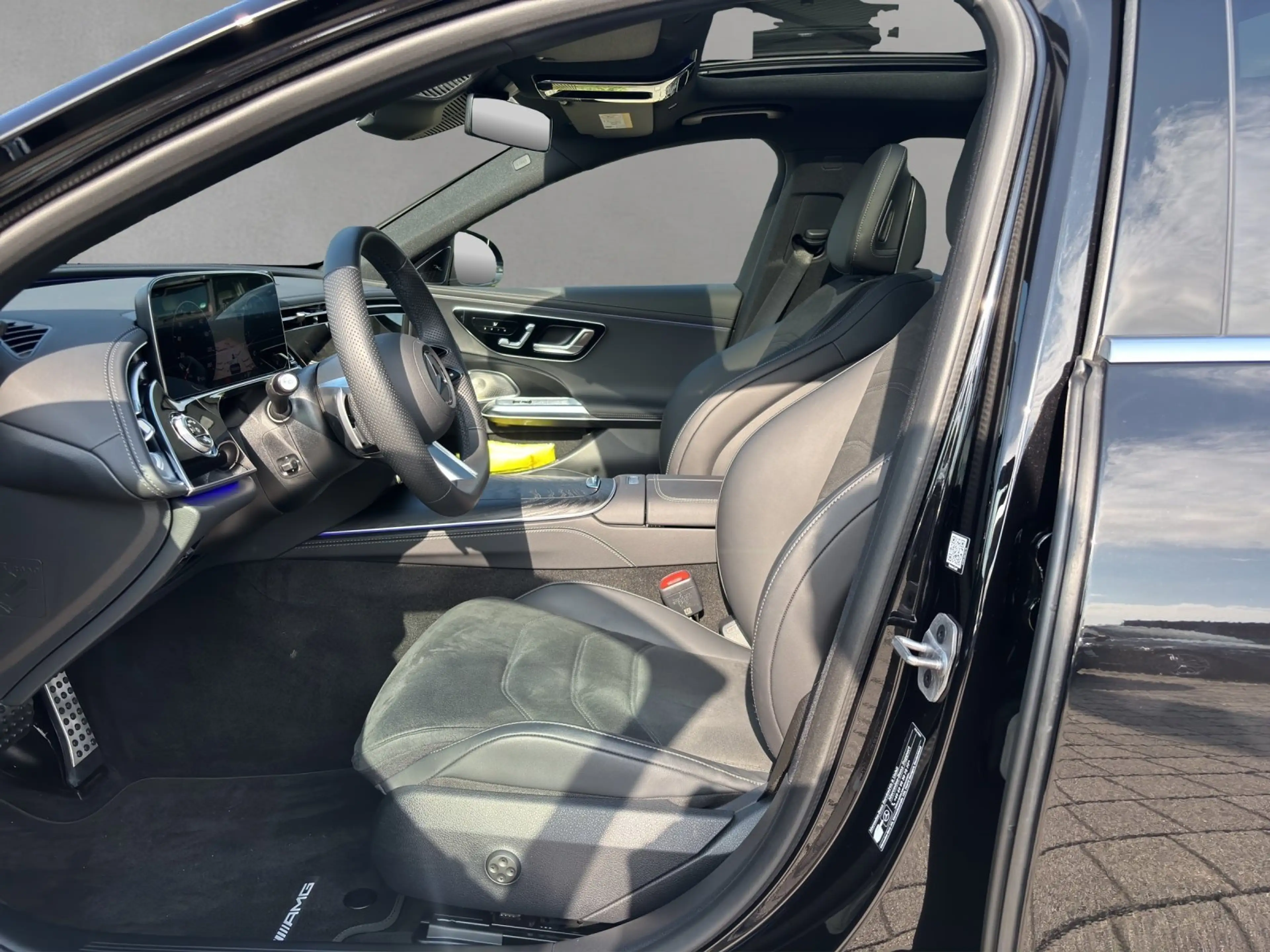 Mercedes-Benz E 450 d AMG Advan+ HYPER Pano FahrAssi KeyGo 20" — photo 7