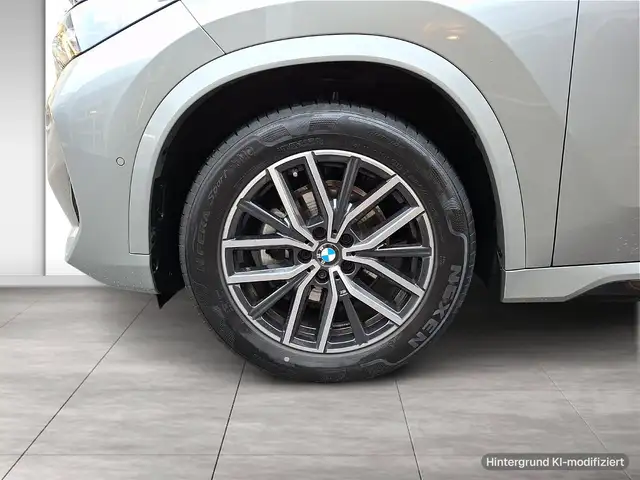 BMW X1 view 6