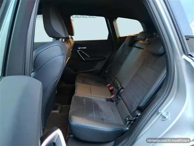 BMW X1 view 11