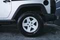 Jeep Wrangler Jeep Wrangler 3.8 V6 Sport Hardtop Aut. Gümüş rengi - thumbnail 8