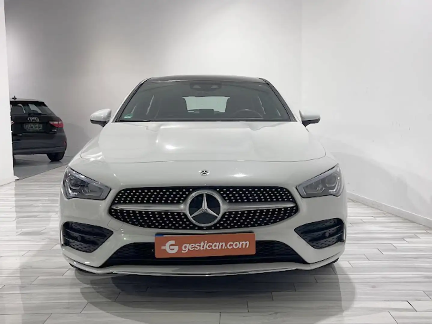 Mercedes-Benz CLA 250 e Blanco - 2