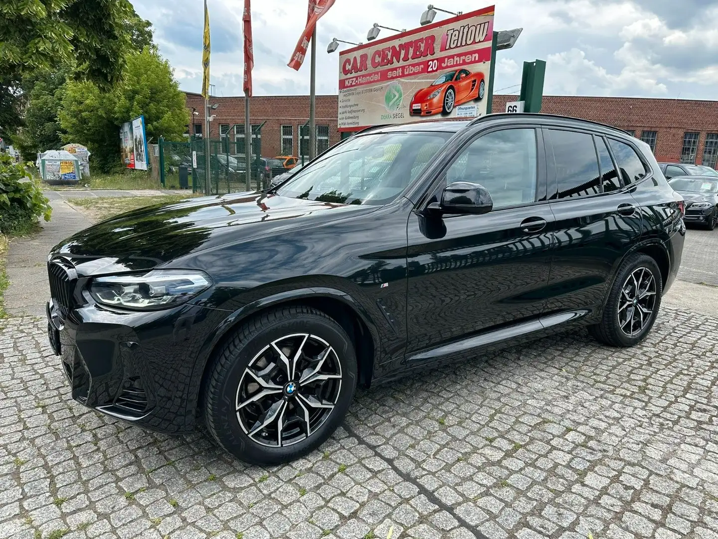 BMW X3 xDrive 20 d M Sport Noir - 1