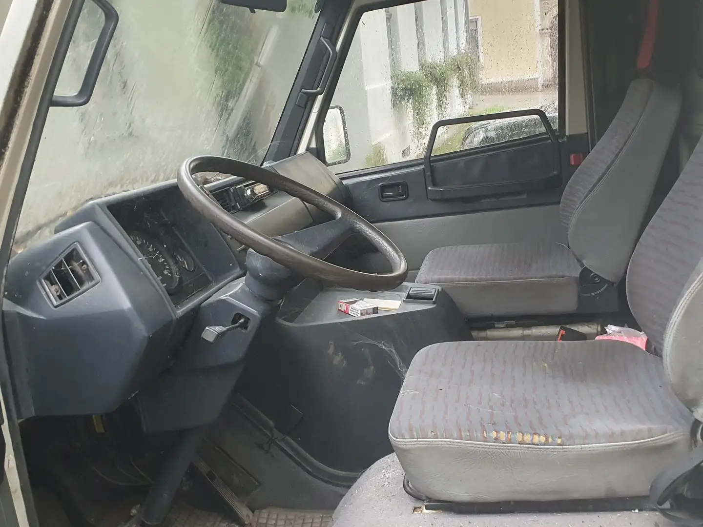 Mercedes-Benz MB 100 D - 1