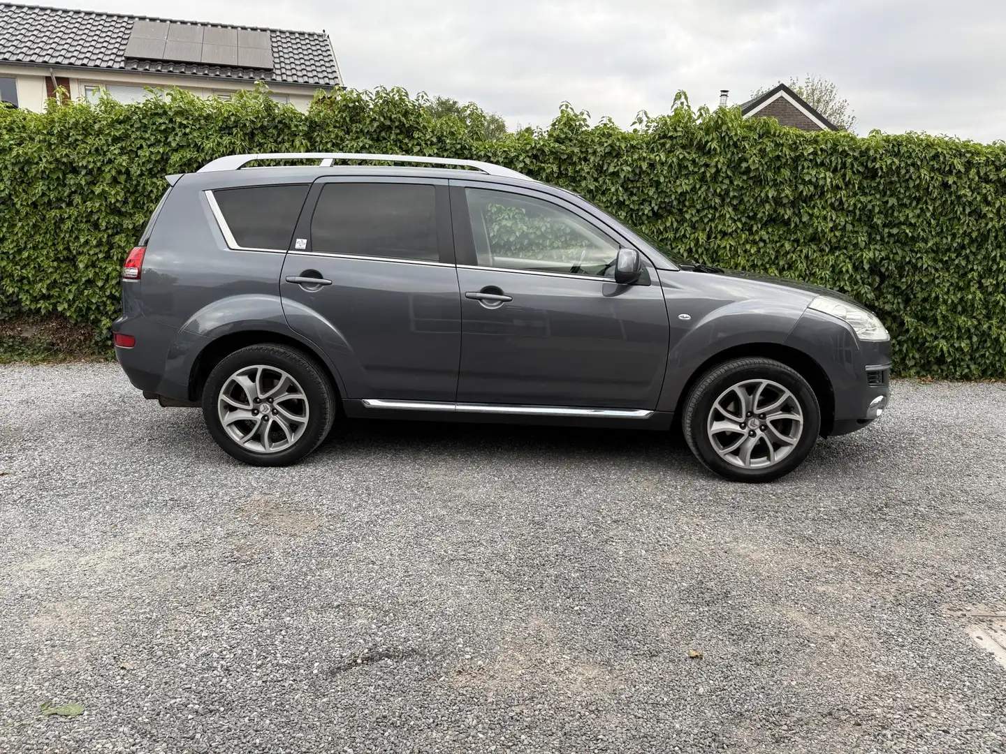 Citroen C-Crosser 2.4-16V Exclusive 7p. Automaat 4WD | Leer | Navi | Grijs - 2