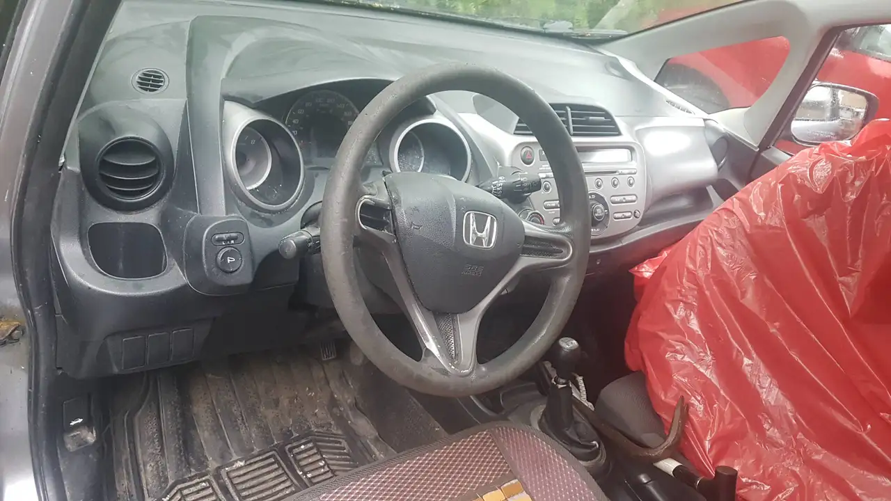 Honda Fit снимка Honda Fit