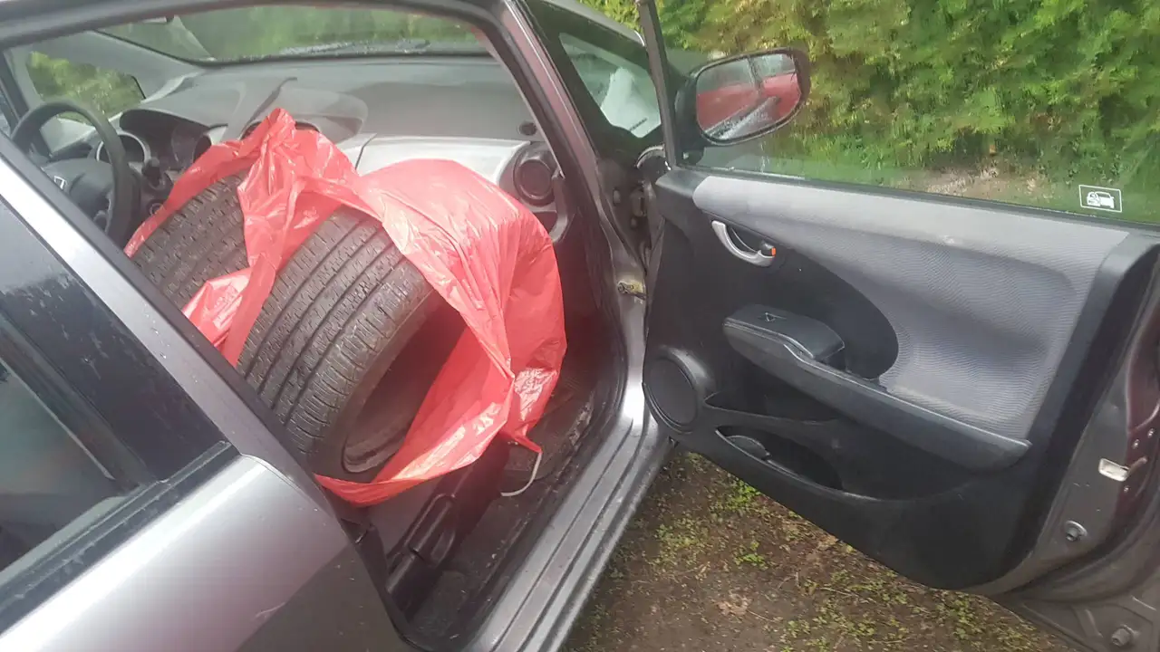 Honda Fit снимка Honda Fit