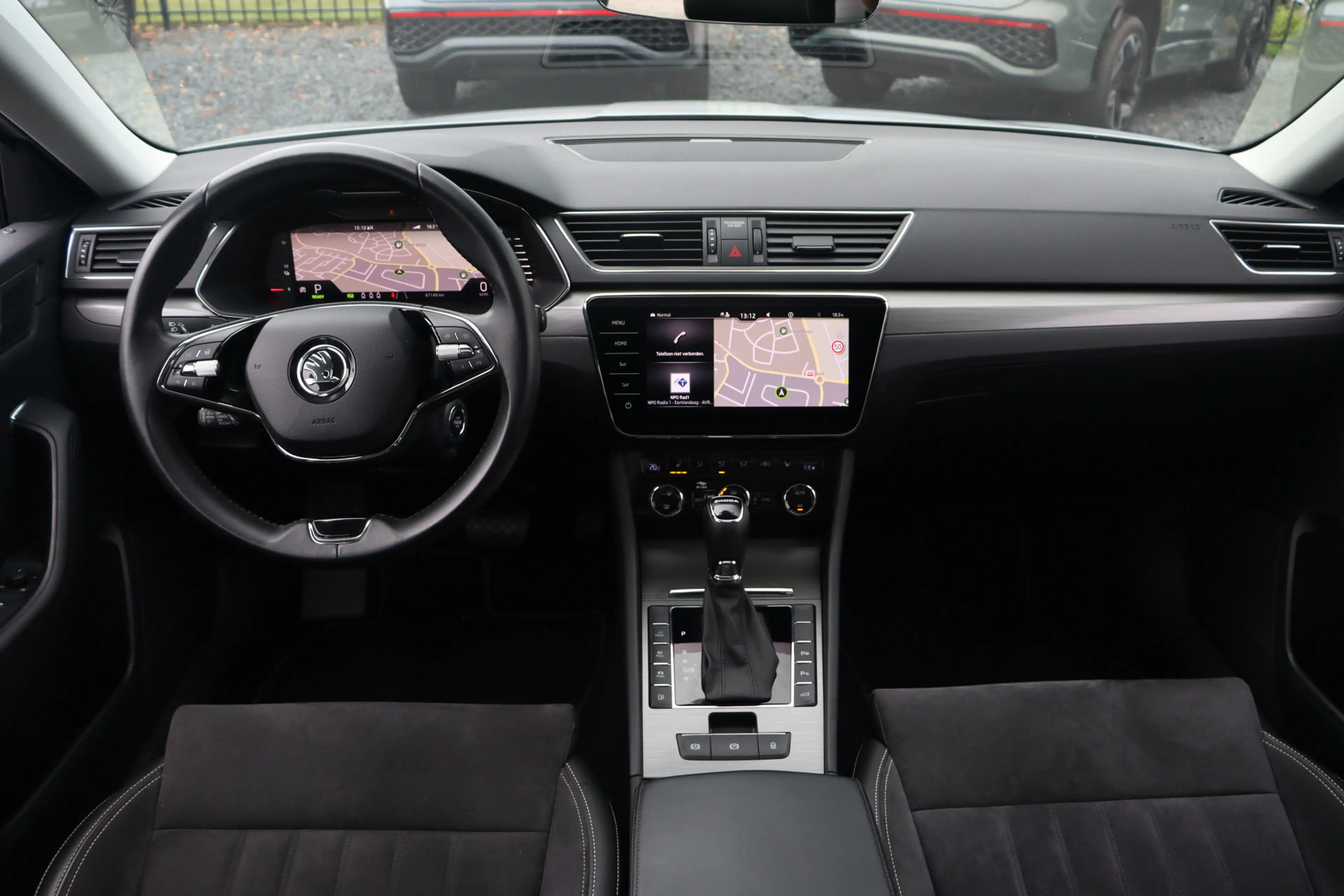 Skoda Superb Combi 1.4 TSI iV Business Edition Plus | Trekhaak — photo 11