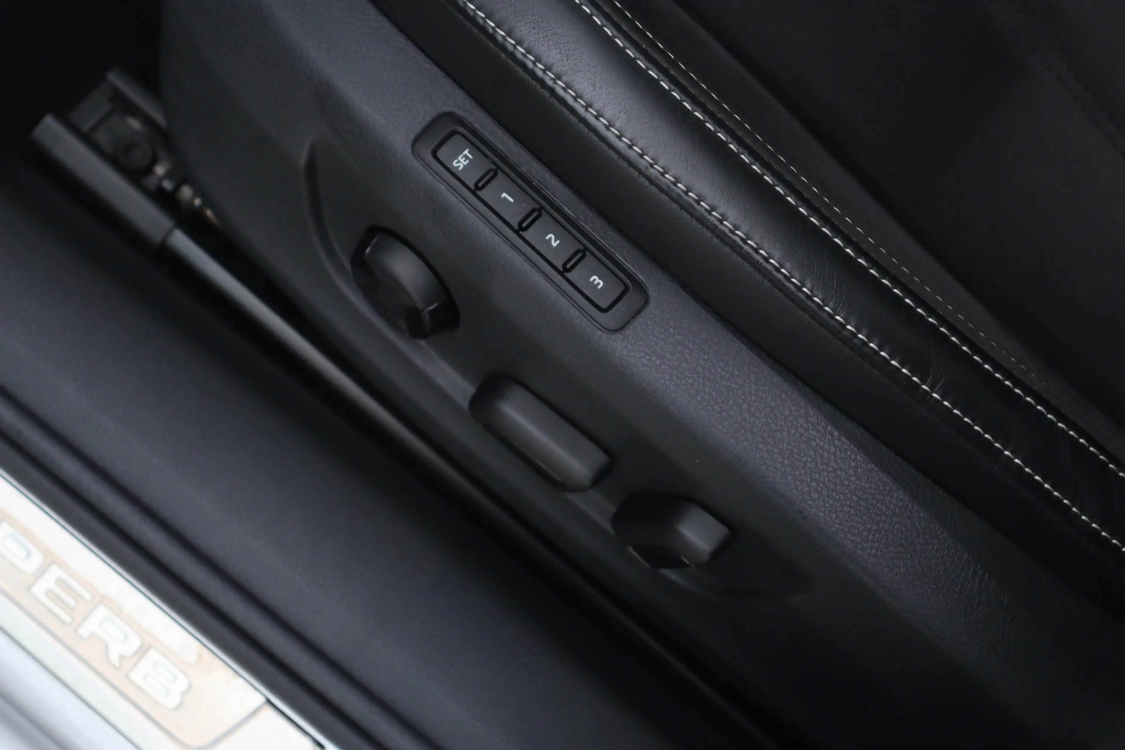 Skoda Superb Combi 1.4 TSI iV Business Edition Plus | Trekhaak — photo 14