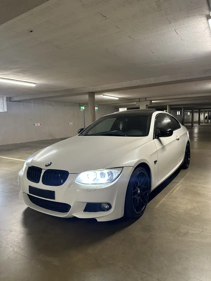 BMW 335 335i Coupe Aut. M-Paket Blanc - 1