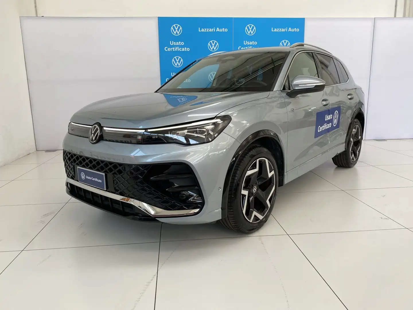 Volkswagen Tiguan 2.0 TDI 150 CV EVO SCR DSG R-Line Azul - 1
