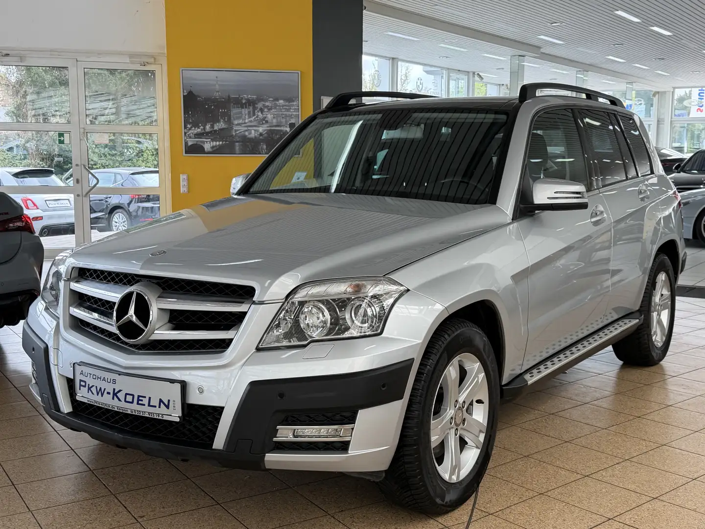 Mercedes-Benz GLK 350 CDi 4M *PANO*Bi XENON*COMAND*MEMORY*AHK* Plateado - 1