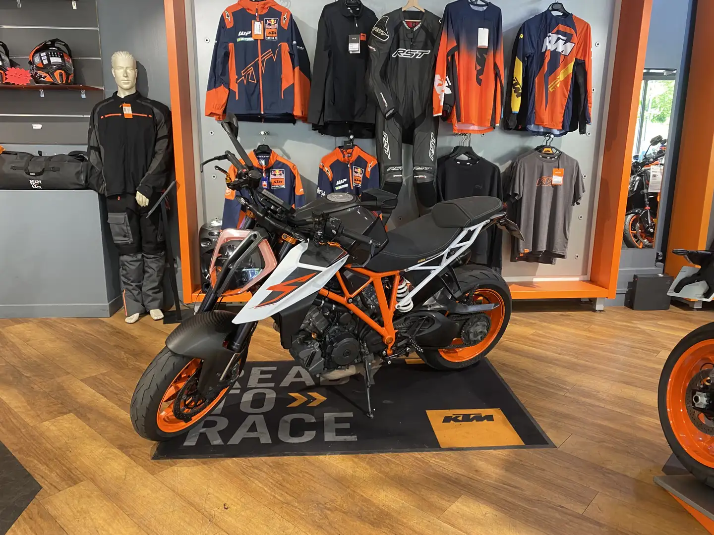 KTM 1290 Super Duke R Noir - 2