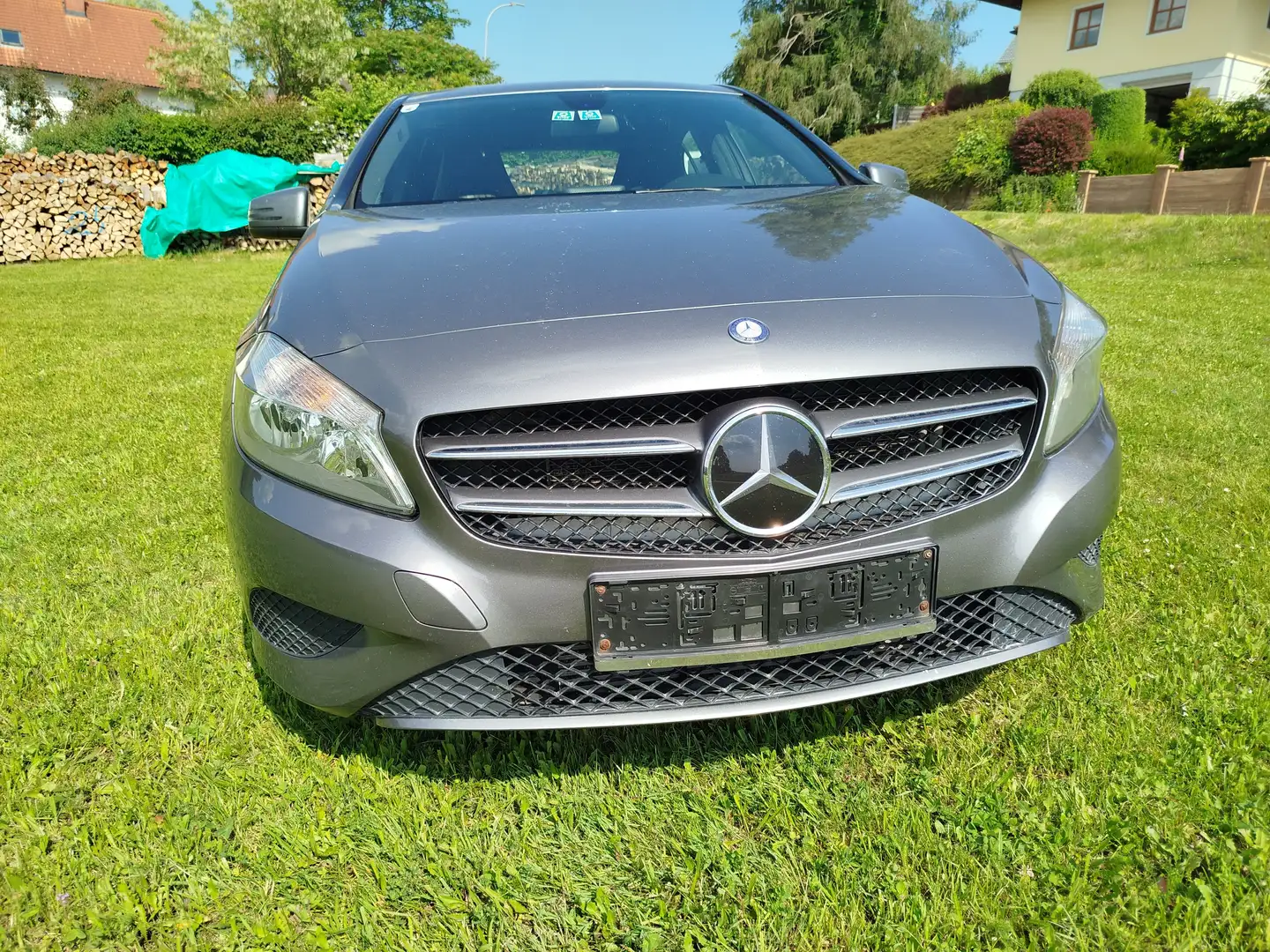Mercedes-Benz A 180 Grau - 1