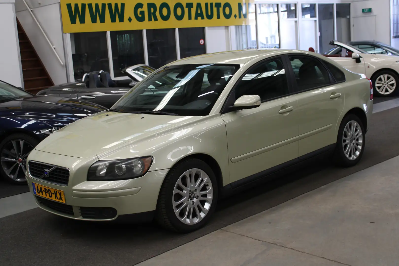 Volvo S40 2.4 Elite Airco, Cruise control, Stuurbekrachtigin Verde - 1
