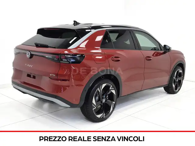 Volkswagen T-Roc view 4