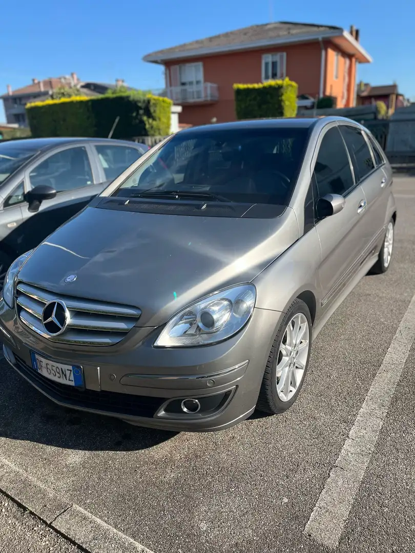 Mercedes-Benz B 200 Sport Line - 2