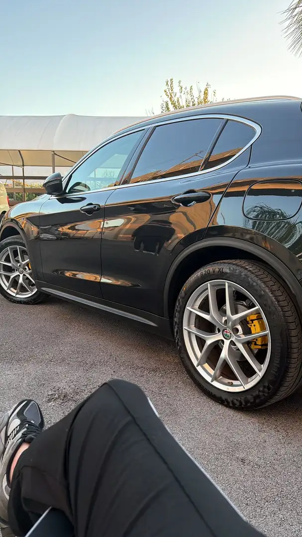 Alfa Romeo Stelvio Stelvio 2017 2.2 t Business Q4 210cv auto my19 Noir - 2