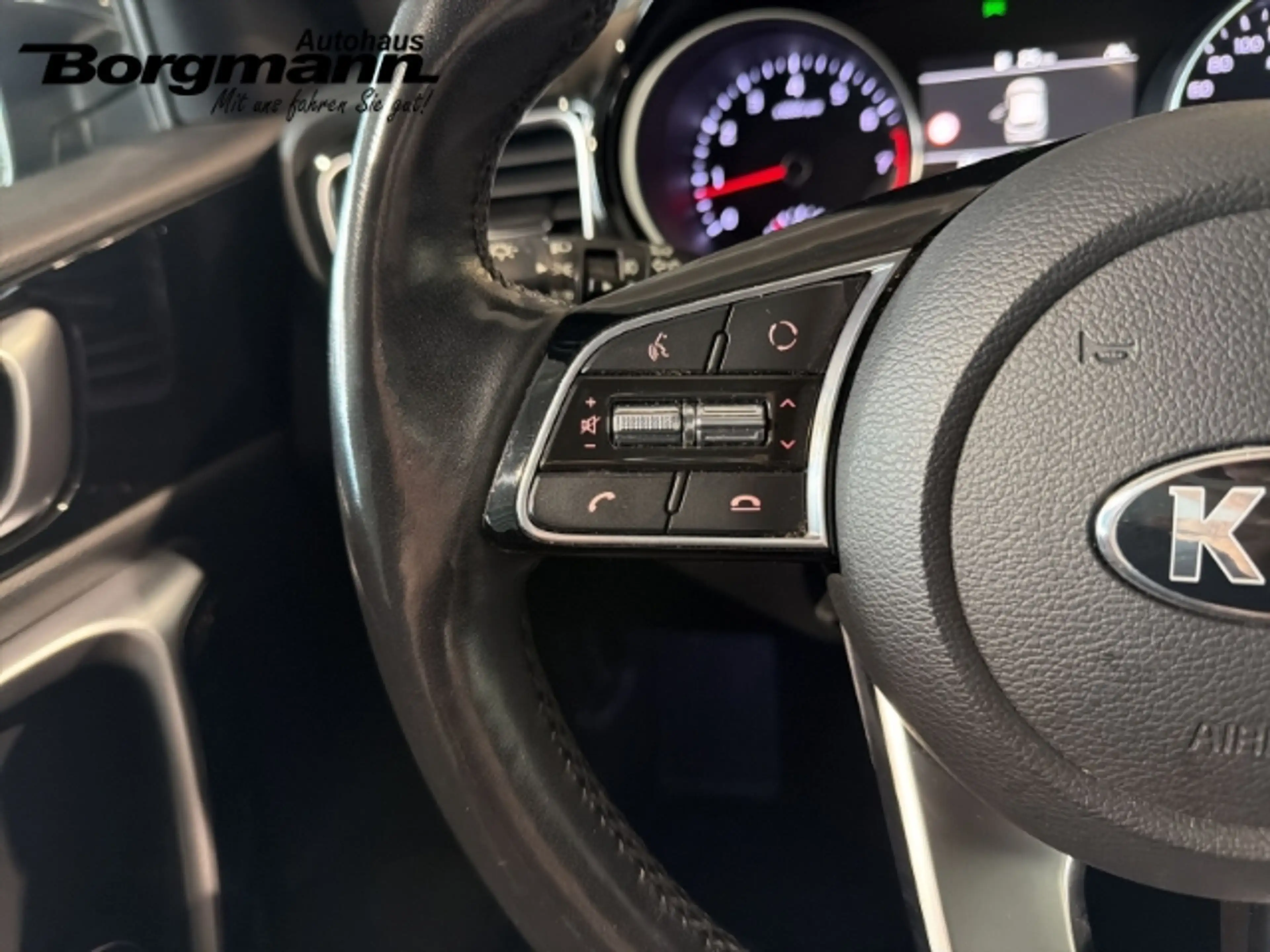 Kia XCeed 1.4 T-GDi Spirit LED - Rückfahrkamera - 8.Fach Ber — photo 13