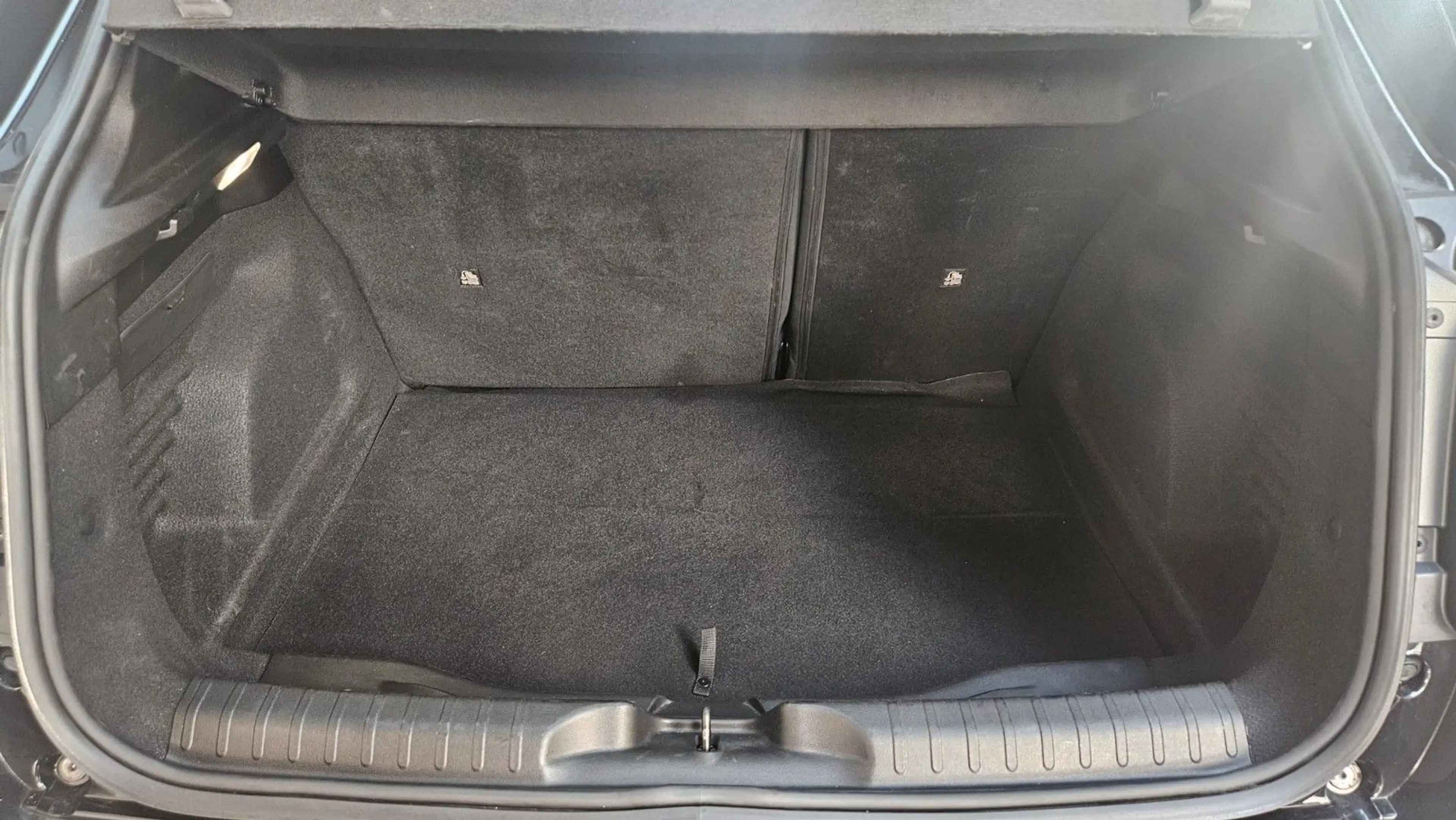 Fiat 600 1.2 Hybrid DCT LED DAB Tempo Alufelgen PDC — photo 6