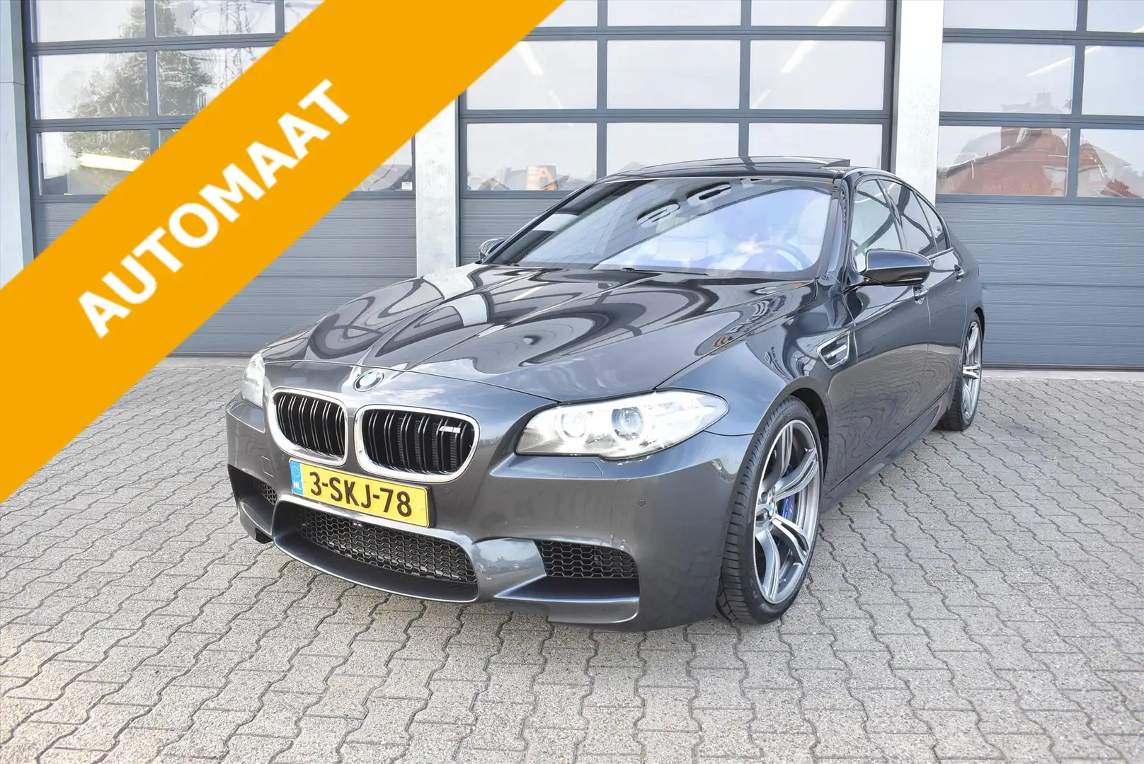 BMW M5 5-Serie 4.4 V8 575pk Competition Package | NL auto Gris - 1