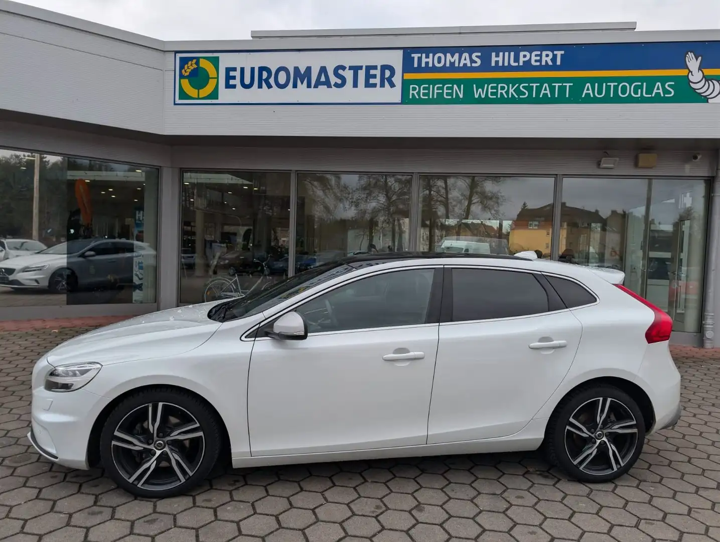 Volvo V40 R-Design Blanco - 2