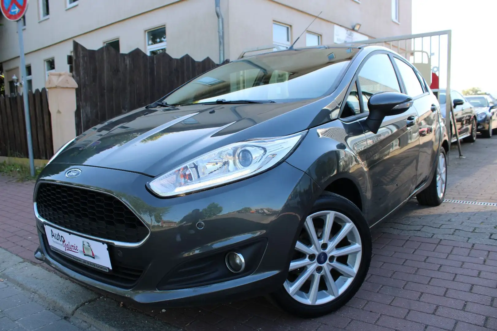 Ford Fiesta Celebration|Klimaanlage|Sitzheiz.| Gris - 1