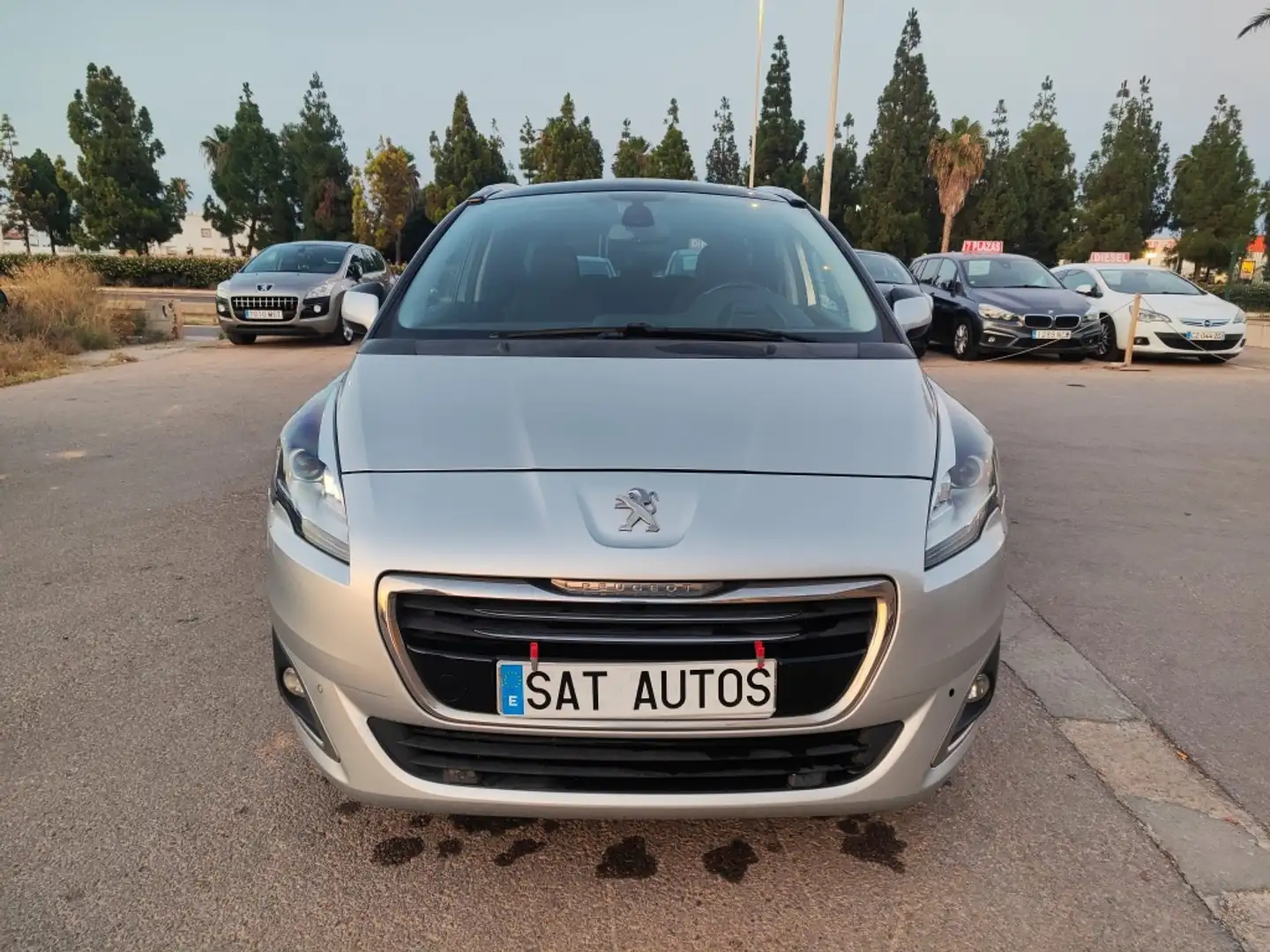 Peugeot 5008 2.0 BlueHDi Allure 7 pl. 150 Argento - 2