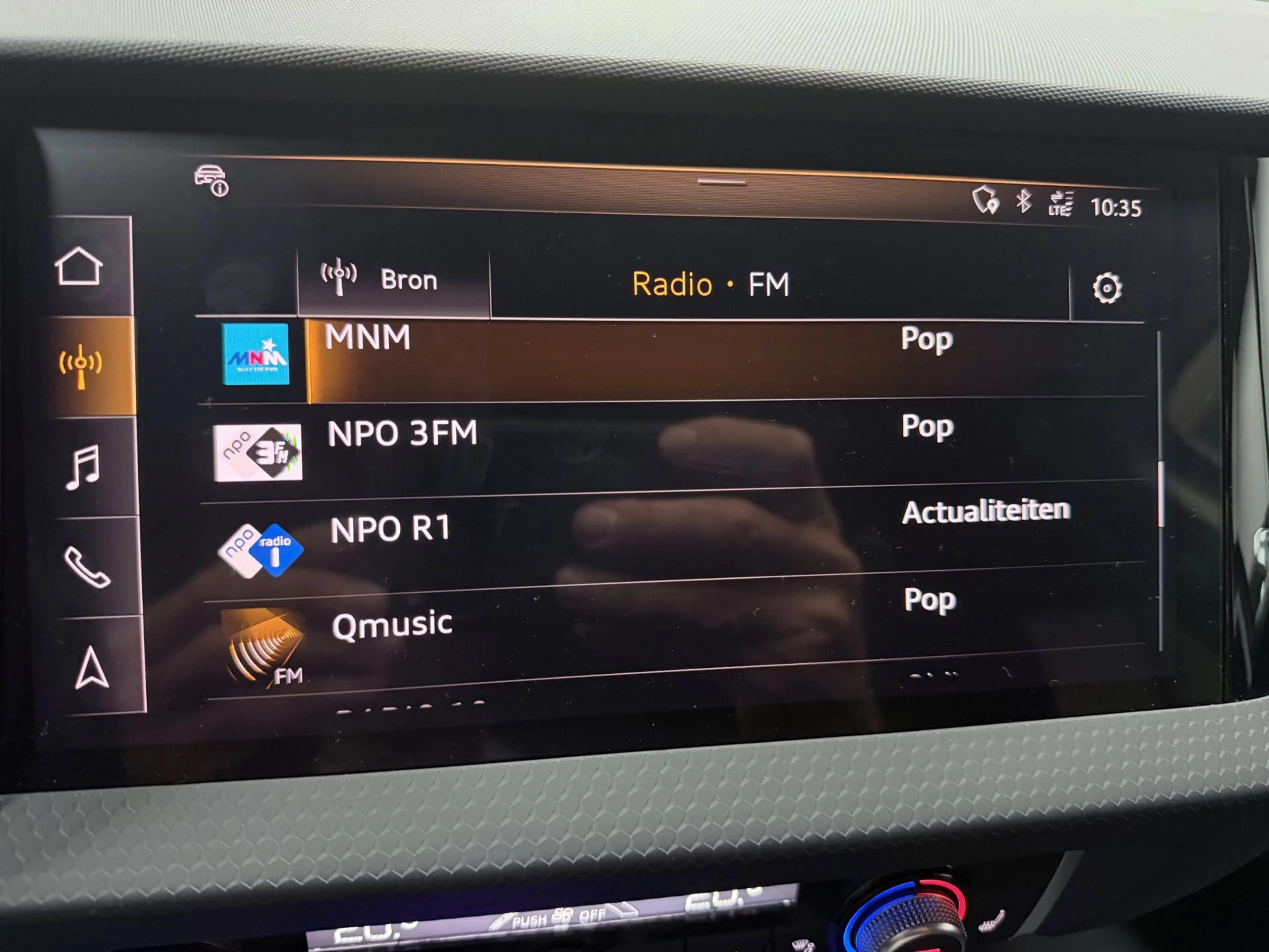 Audi A1 SPORTBACK 35 TFSI edition one NAVI/V-COCKPIT/SFEER — photo 38