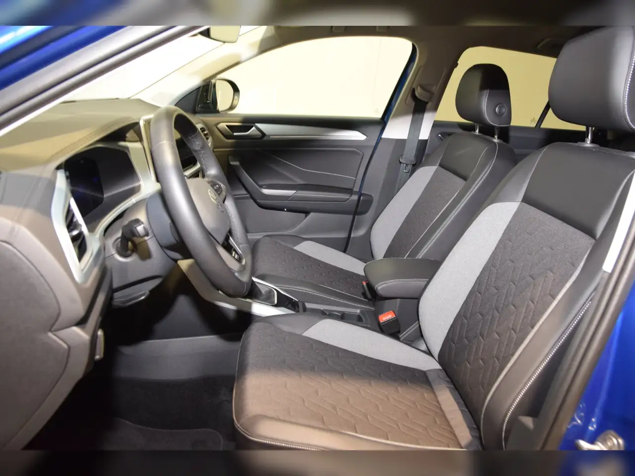 Volkswagen T-Roc TSI Goal AHK - LED - Navi 10