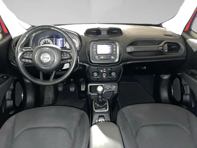 Jeep Renegade view 5