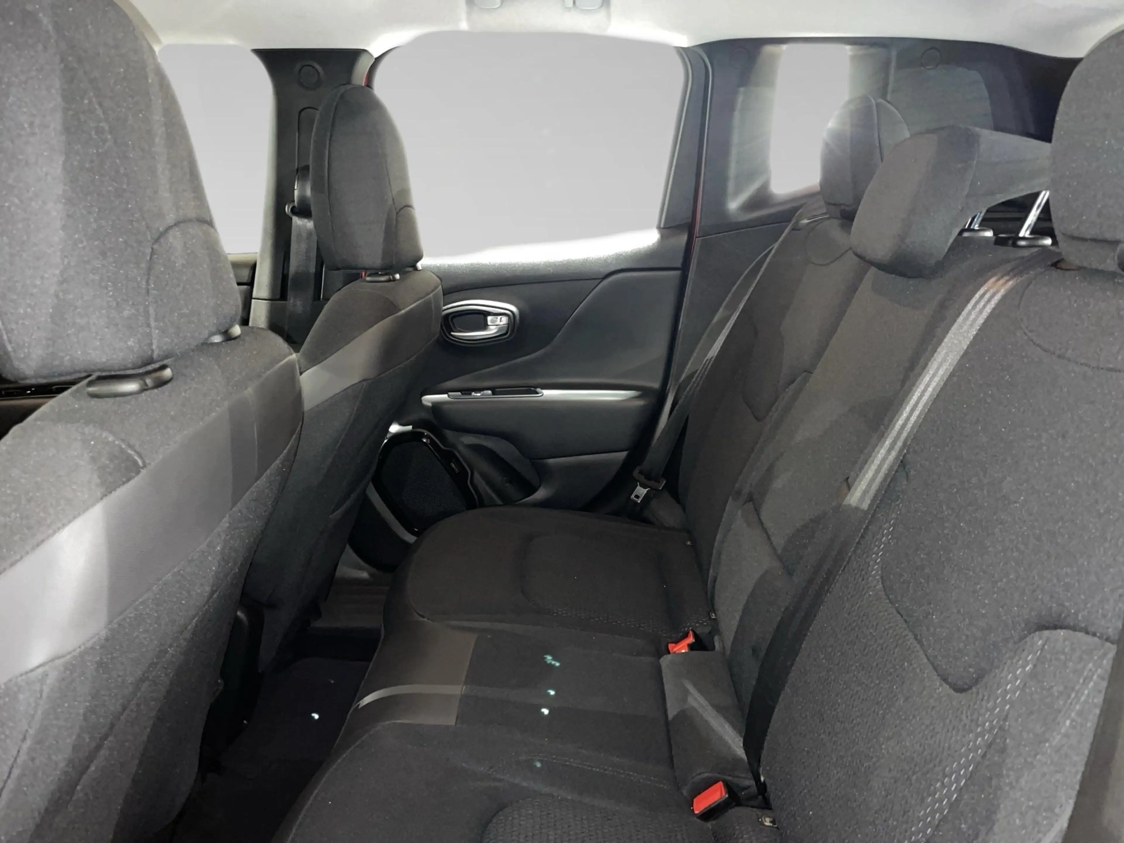 Jeep Renegade 1.4 Turbo MA II 136 4x2 DDCT Longitude — photo 11
