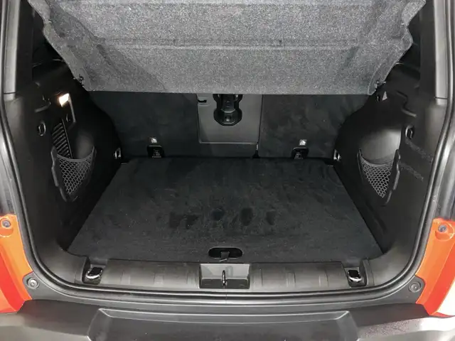Jeep Renegade view 12