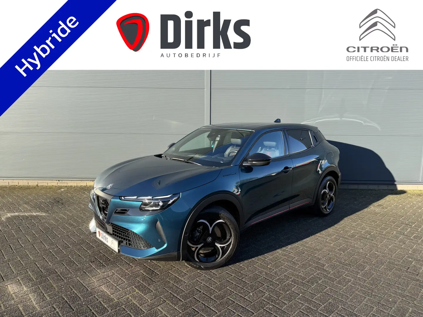 Alfa Romeo Junior 1.2 Turbo Hybrid Ibrida Sport Speciale (Stoelverwa Blau - 1