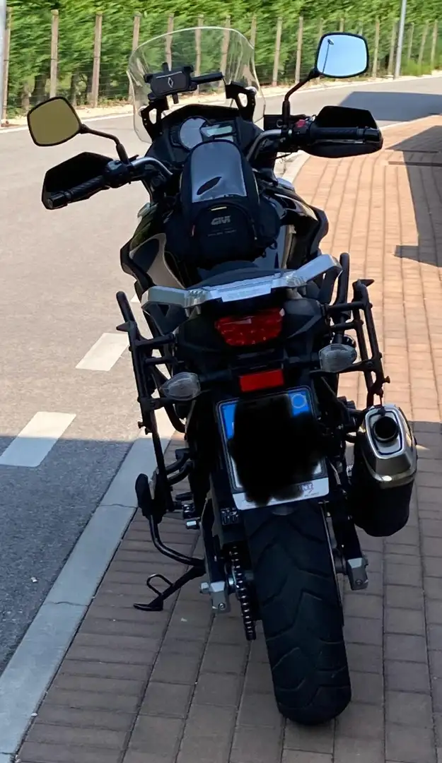 Suzuki V-Strom 650 XT - 1