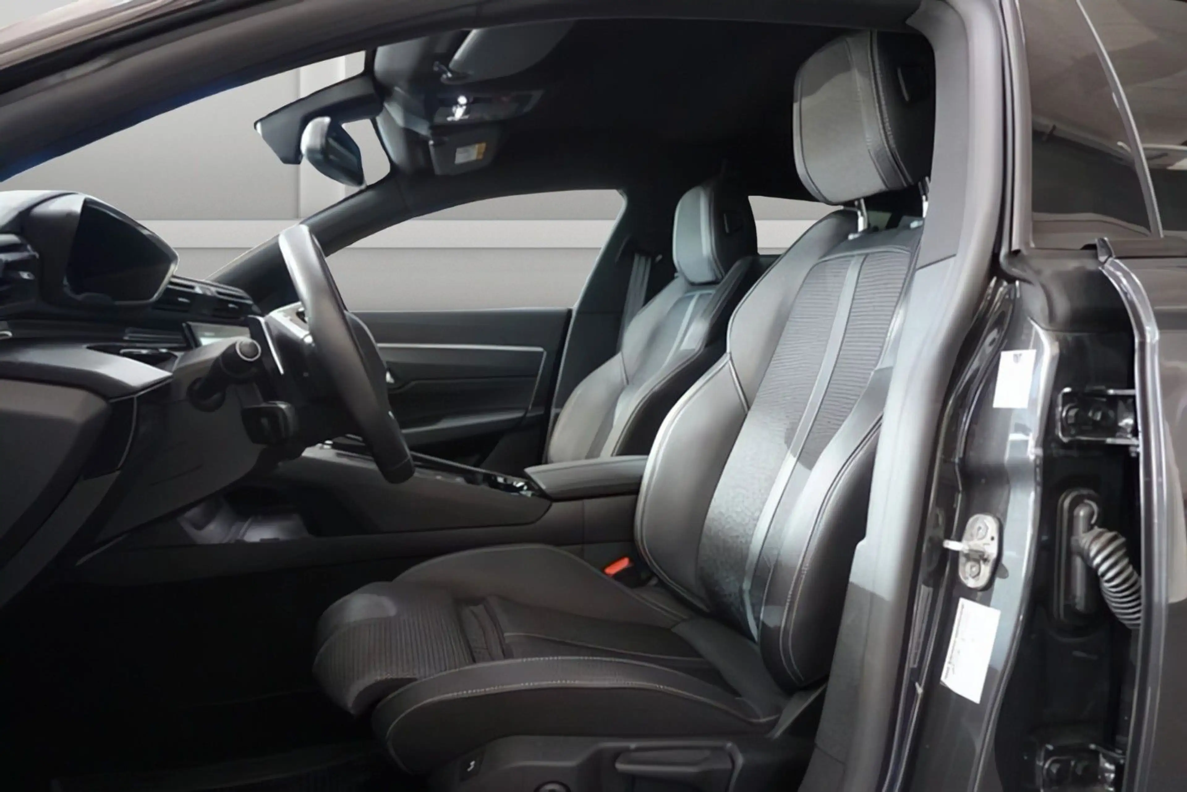 Peugeot 508 SW Hybrid 225 Allure T.leder Navi LED ACC AHK — photo 11