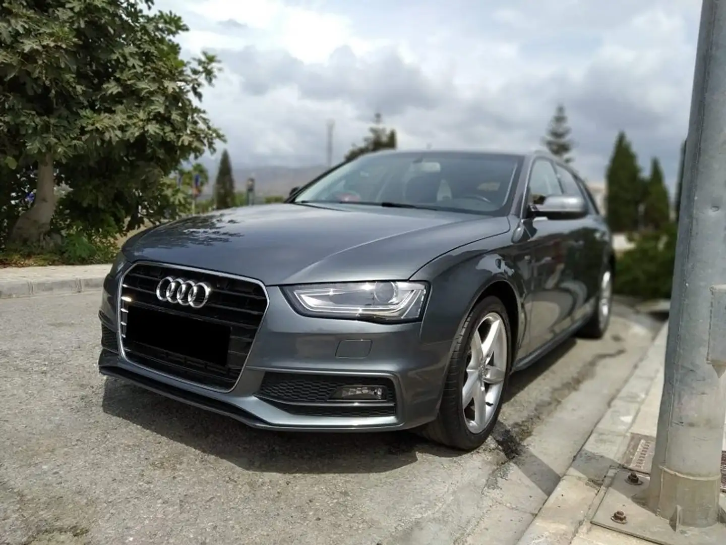 Audi A4 A4 Avant 2.0TDI CD 150 Multitronic Gris - 1
