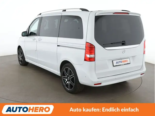 Mercedes-Benz V-Class view 4