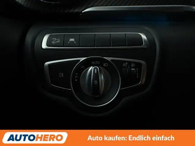 Mercedes-Benz V-Class view 29