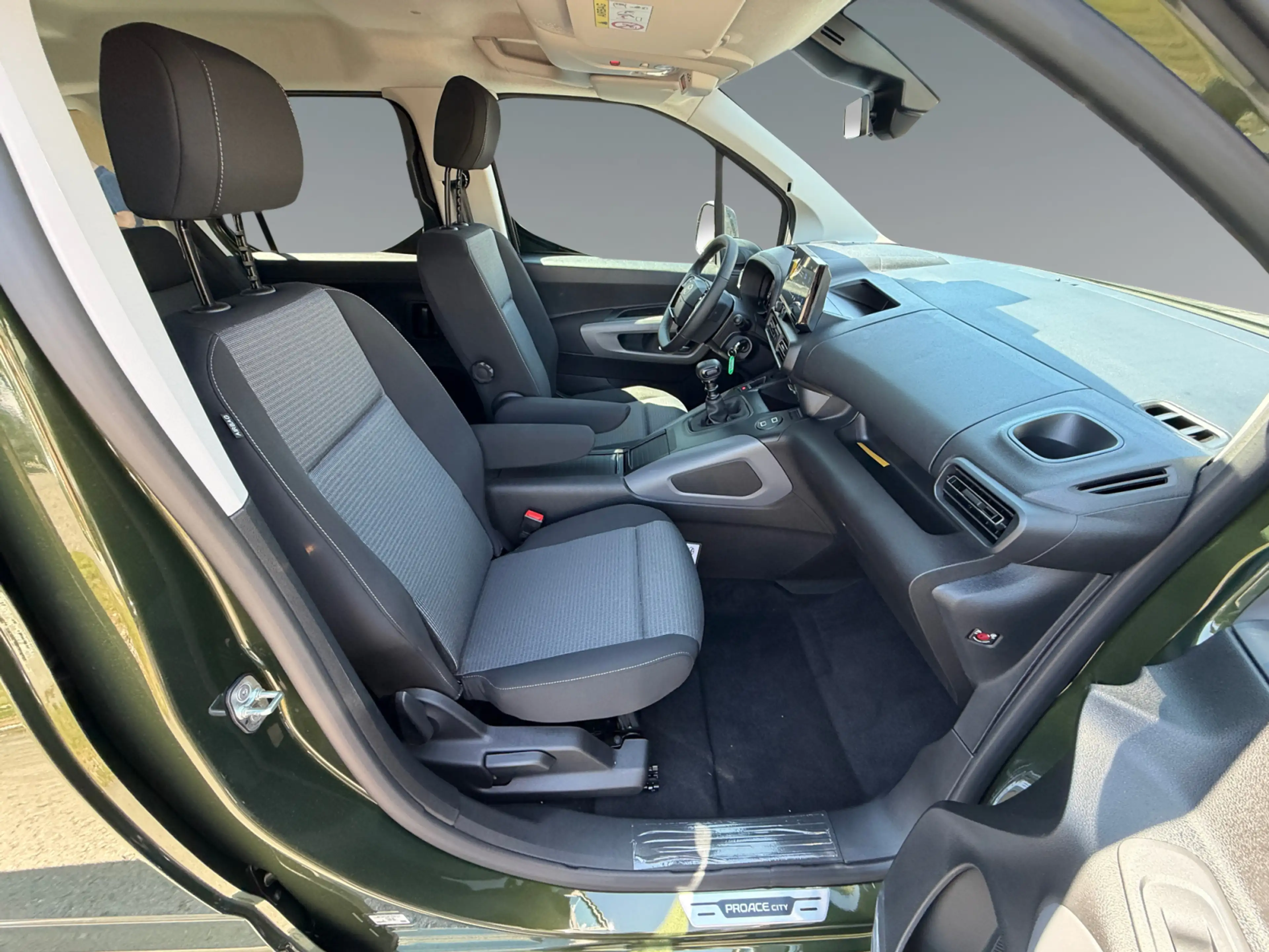 Toyota Proace City Proace City Verso L2 5-türig Teamplayer 1,2-l-Tur — photo 12