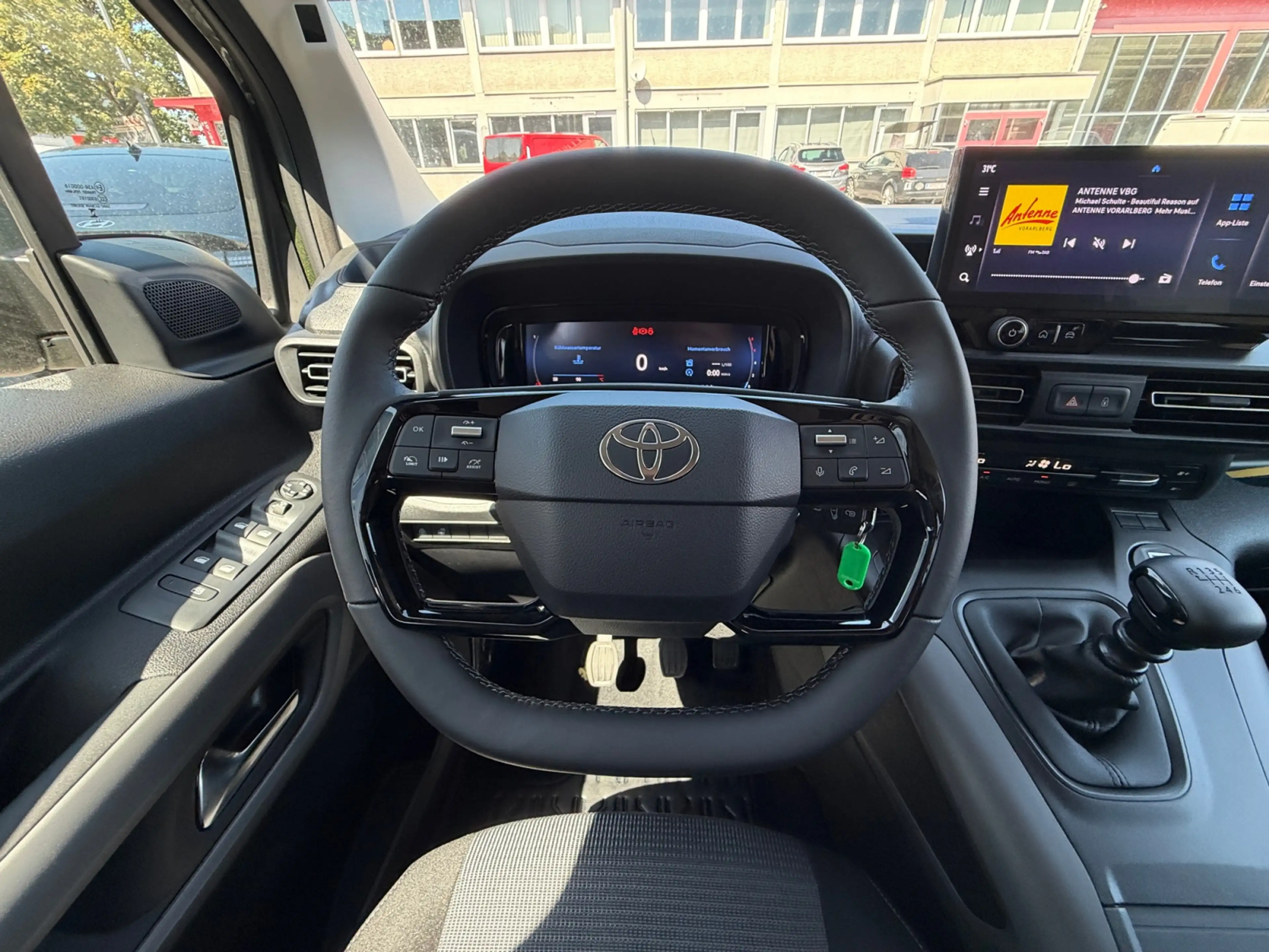 Toyota Proace City Proace City Verso L2 5-türig Teamplayer 1,2-l-Tur — photo 11