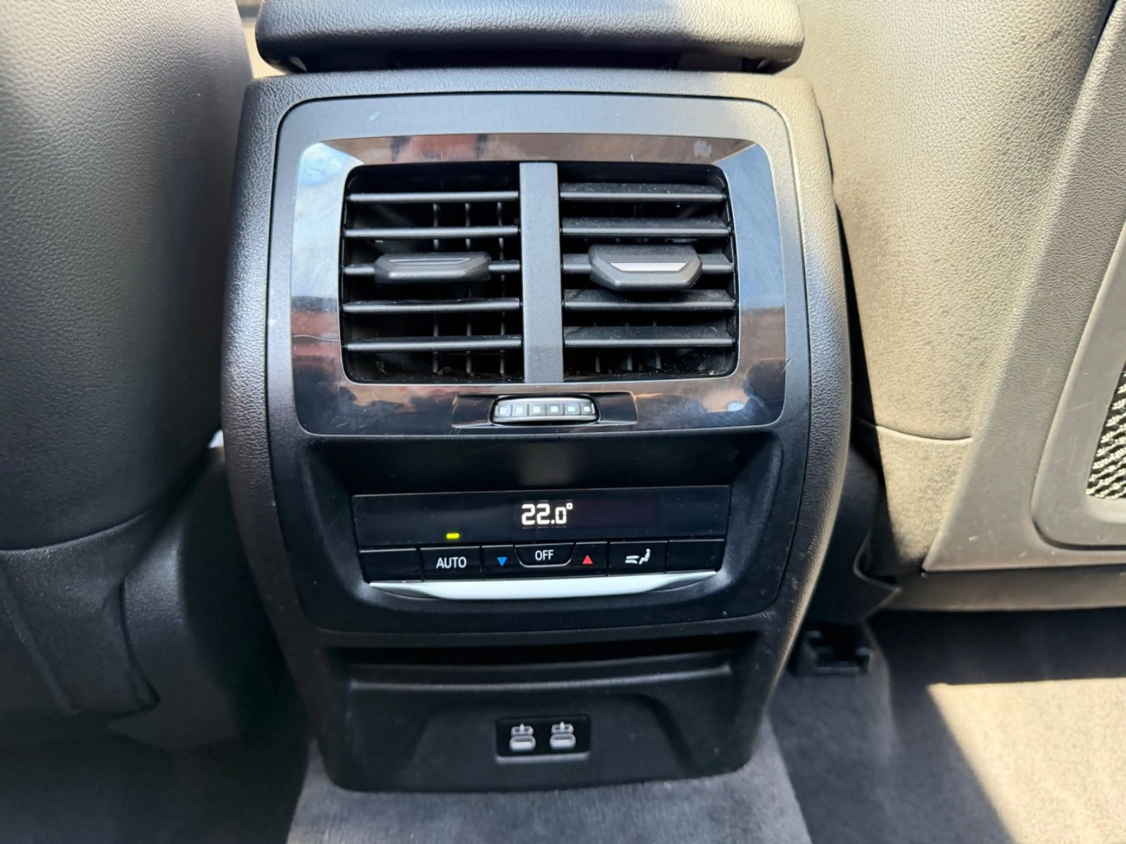 BMW X3 xDrive 30 d/Pano/DrivAssist/ParkAssist/LiveCo — photo 15