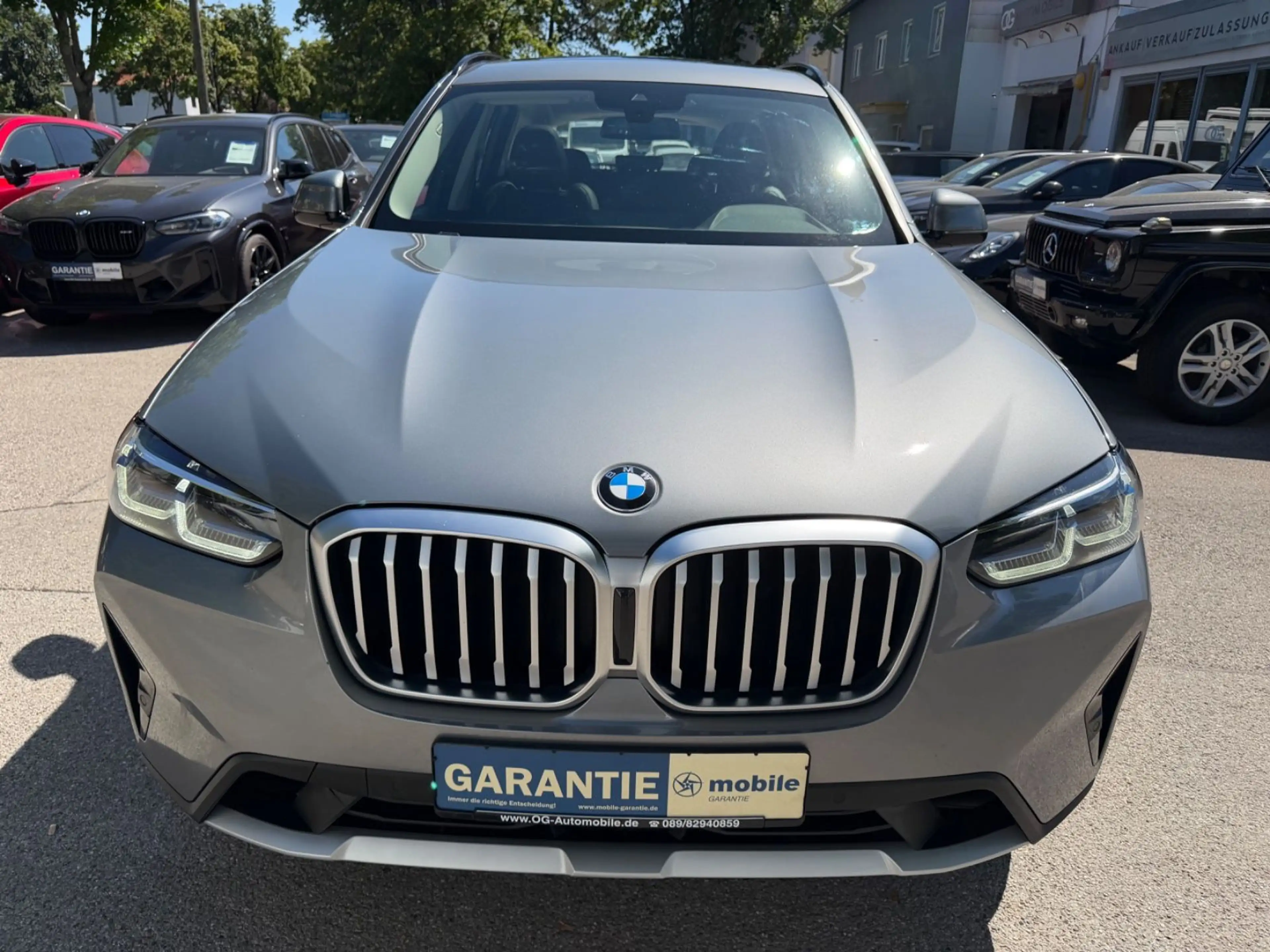 BMW X3 xDrive 30 d/Pano/DrivAssist/ParkAssist/LiveCo — photo 8