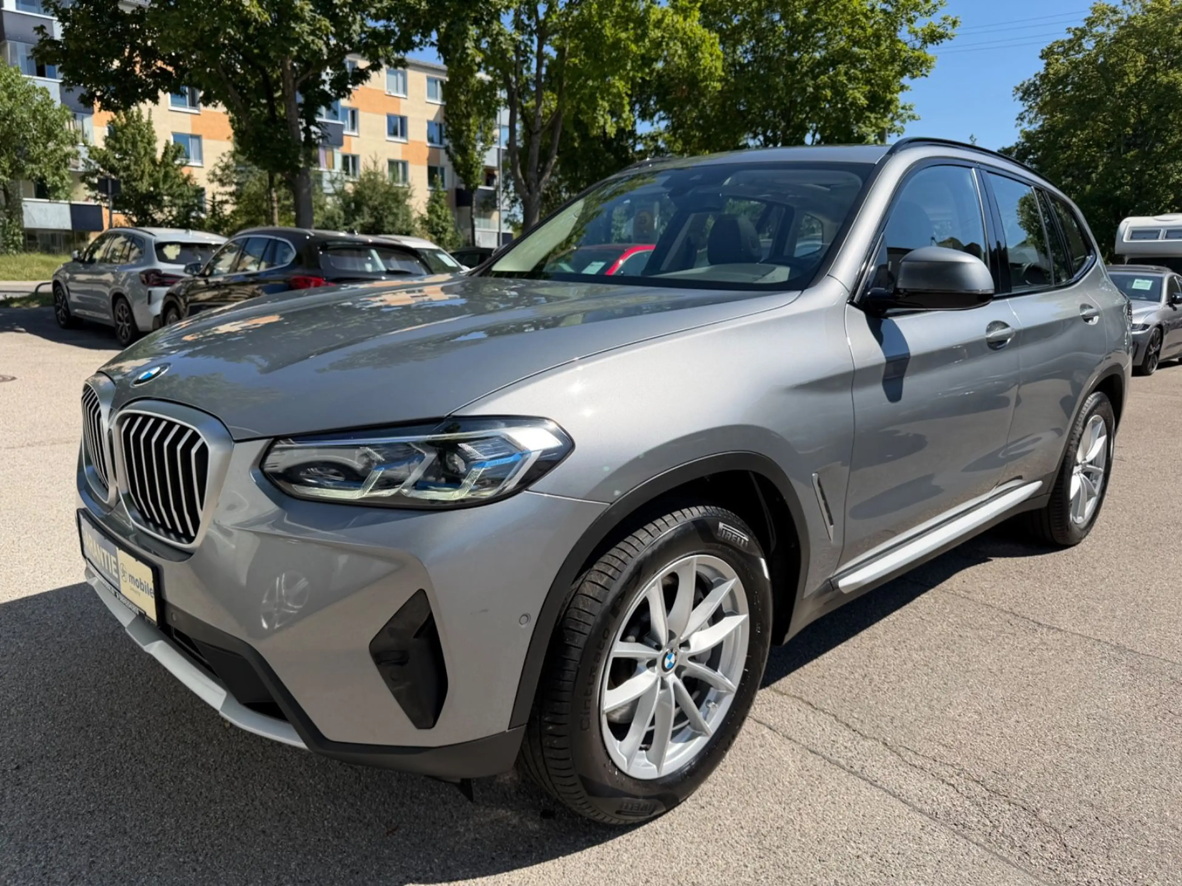 BMW X3 xDrive 30 d/Pano/DrivAssist/ParkAssist/LiveCo