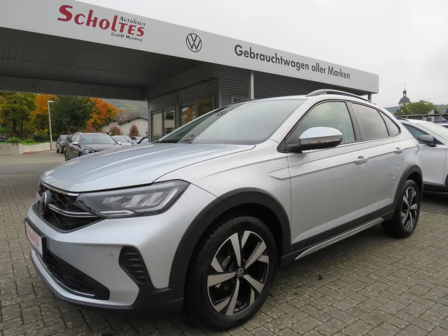 Volkswagen Taigo Life 1.0 TSI DSG Silber - 1