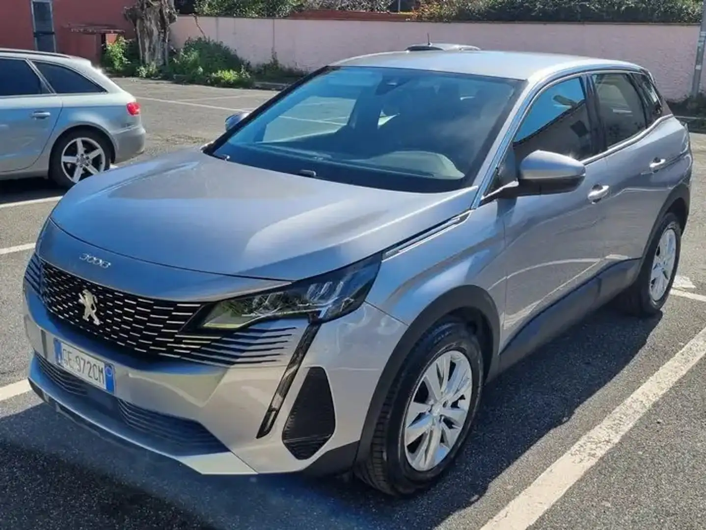 Peugeot 3008 3008 1.5 bluehdi Active Business s Gümüş rengi - 1