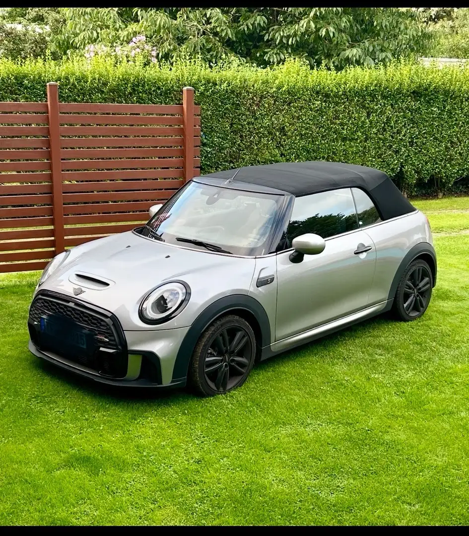 MINI John Cooper Works Cabrio Mini Cooper S  Cabrio JCW Trim Silver - 1