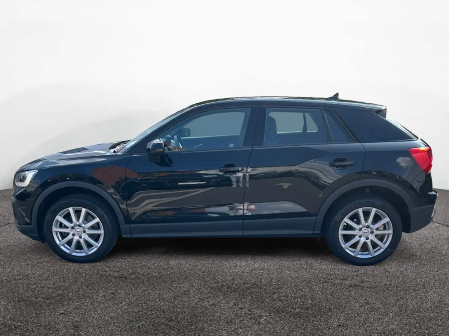 Audi Q2 35 TDI S tronic Navi LED ACC Kamera DigCockpit Schwarz - 2