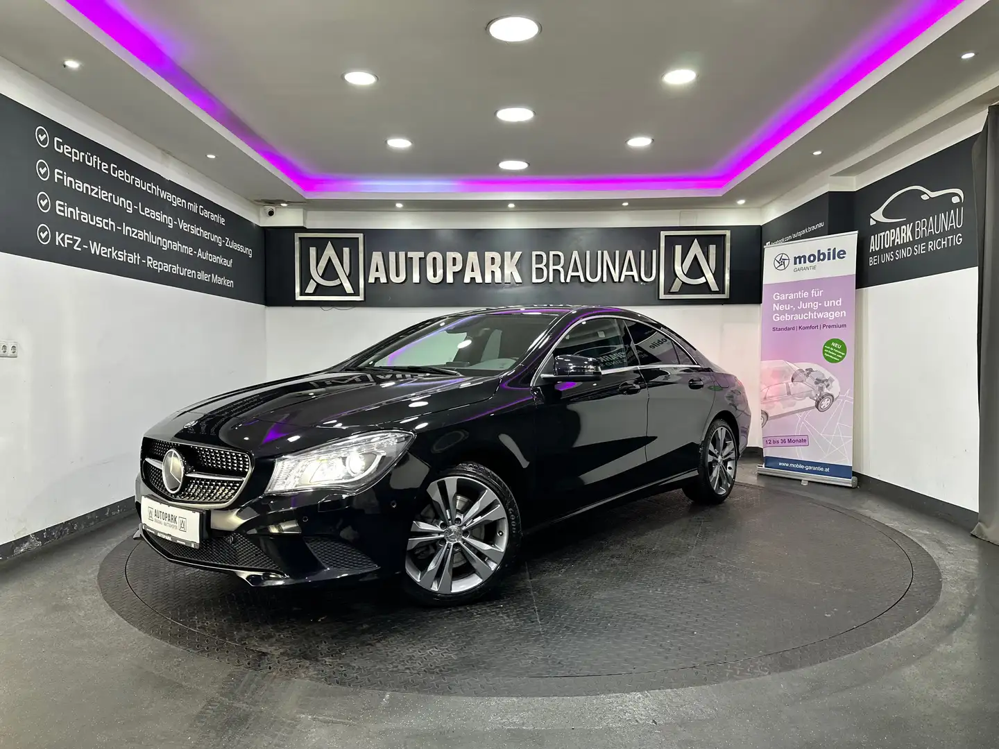 Mercedes-Benz CLA 250 Urban Lim. Aut. *72.000KM*1.BESITZ* Schwarz - 1