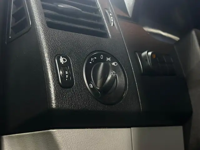 Mercedes-Benz Sprinter view 5